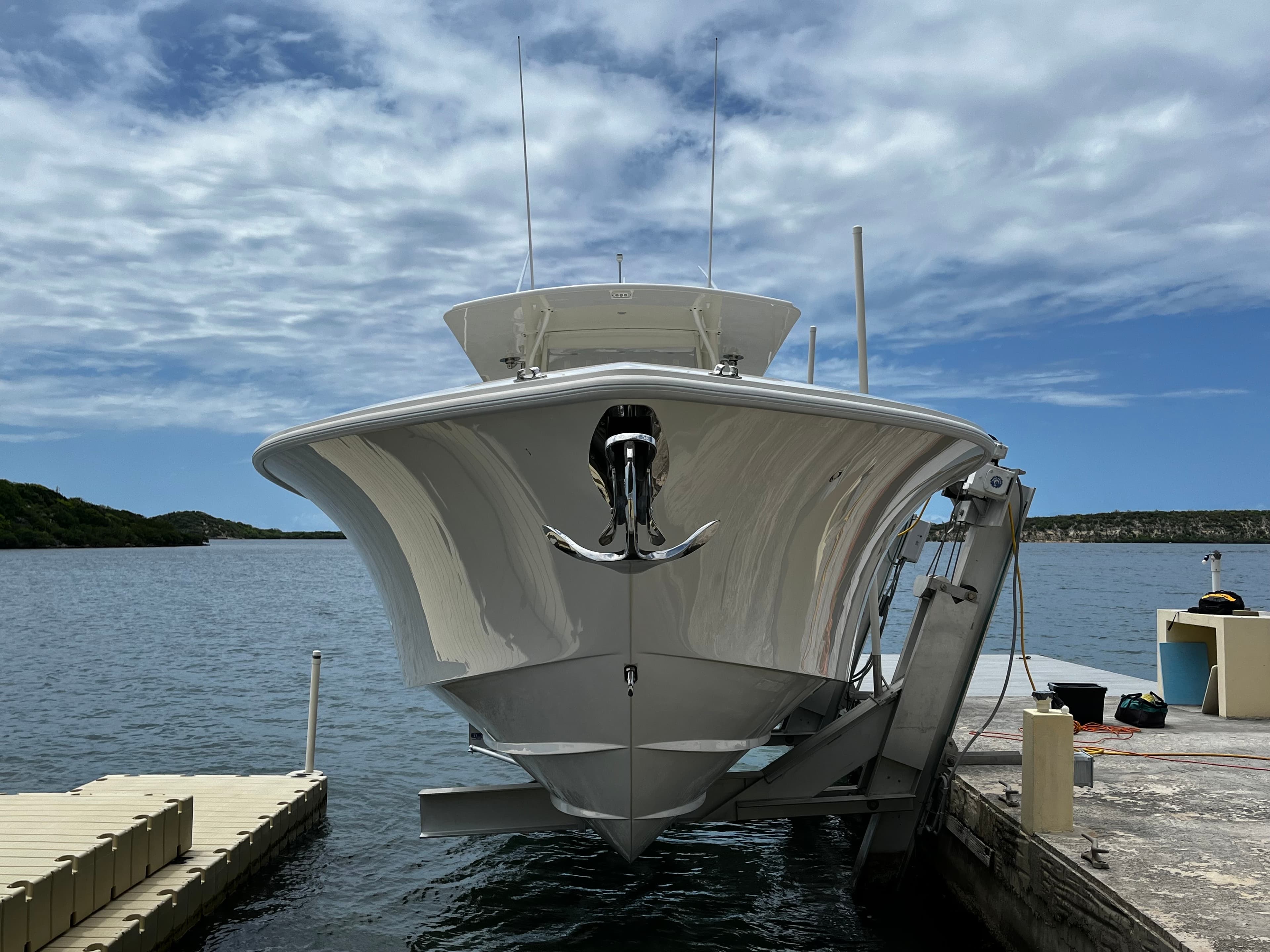 Yacht being detailed in Antigua